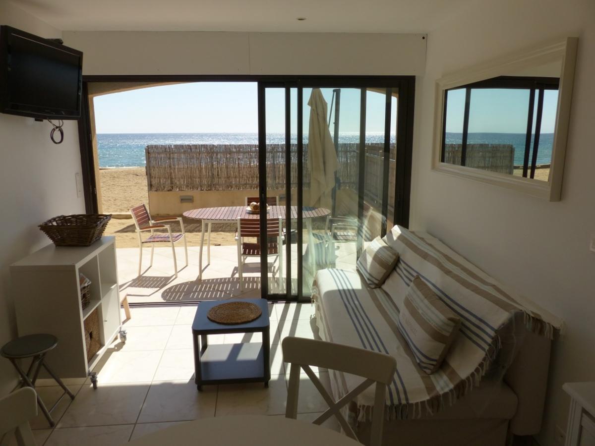 Appartement Face A La Mer La Croix-Valmer Buitenkant foto