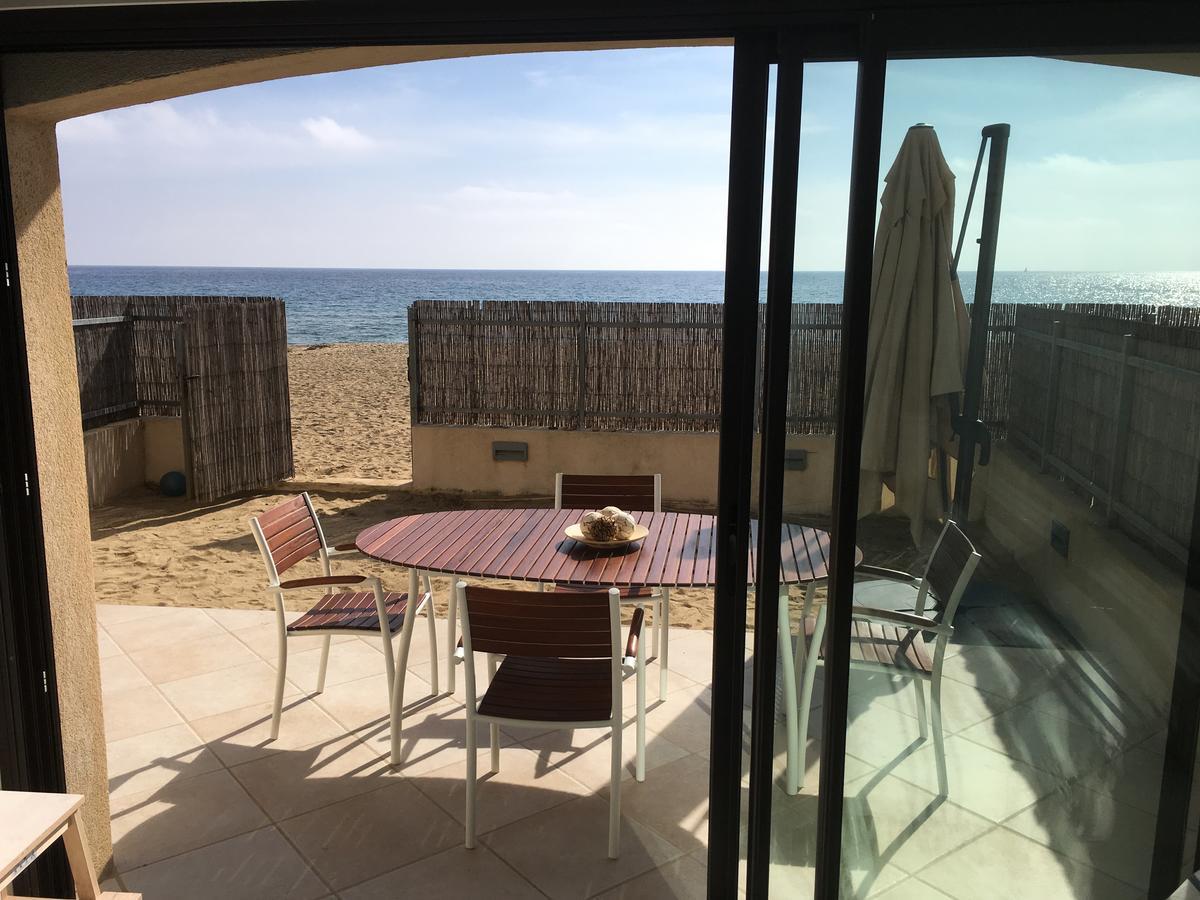 Appartement Face A La Mer La Croix-Valmer Buitenkant foto