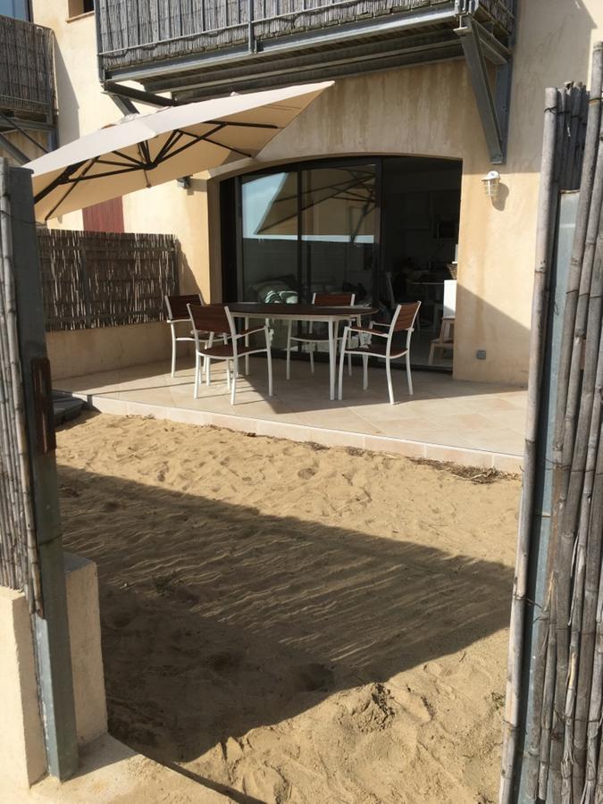 Appartement Face A La Mer La Croix-Valmer Buitenkant foto